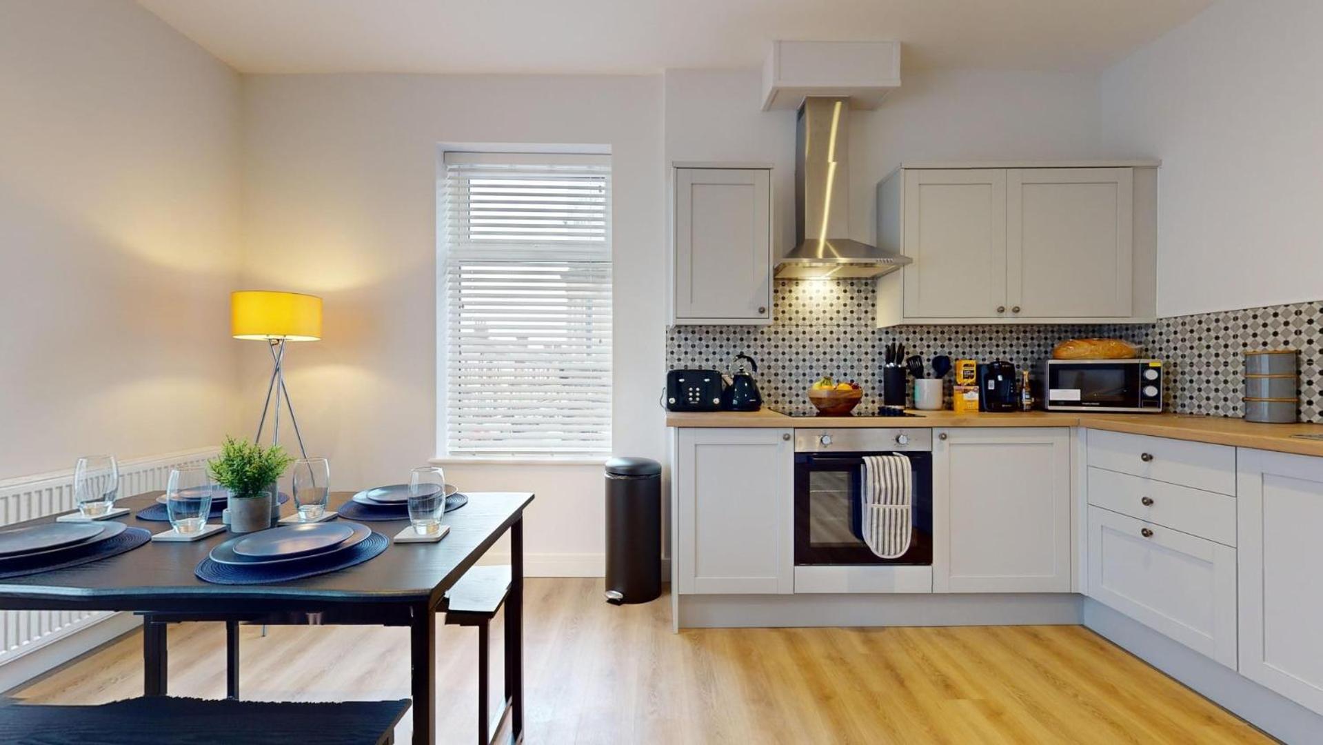 Impressive Two Bedroom | Wifi คาร์ดิฟฟ์ ภายนอก รูปภาพ